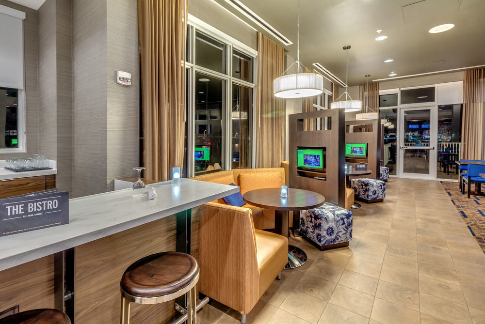 Courtyard By Marriott St. Petersburg Clearwater/Мадейра-Біч Екстер'єр фото
